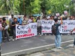 Viral Video Dugem di , Mahasiswa Unjuk Rasa Desak Gerindra Pecat Anggota DPRD Sumut Ajie Karim