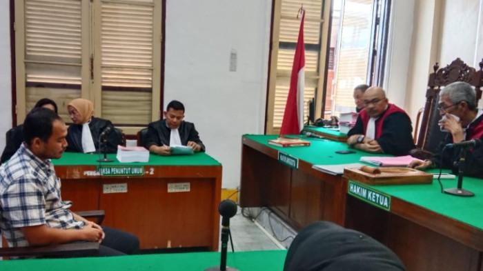 Pungli 10 Persen dari Nilai Proyek, Eks Penyidik Tipikor Polda Sumut Brigadir Bayu Sahbenanta Divonis 5,5 Tahun Penjara Pungli 10 Persen dari Nilai Proyek, Eks Penyidik Tipikor Polda Sumut Brigadir Bayu Sahbenanta Divonis 5,5 Tahun Penjara