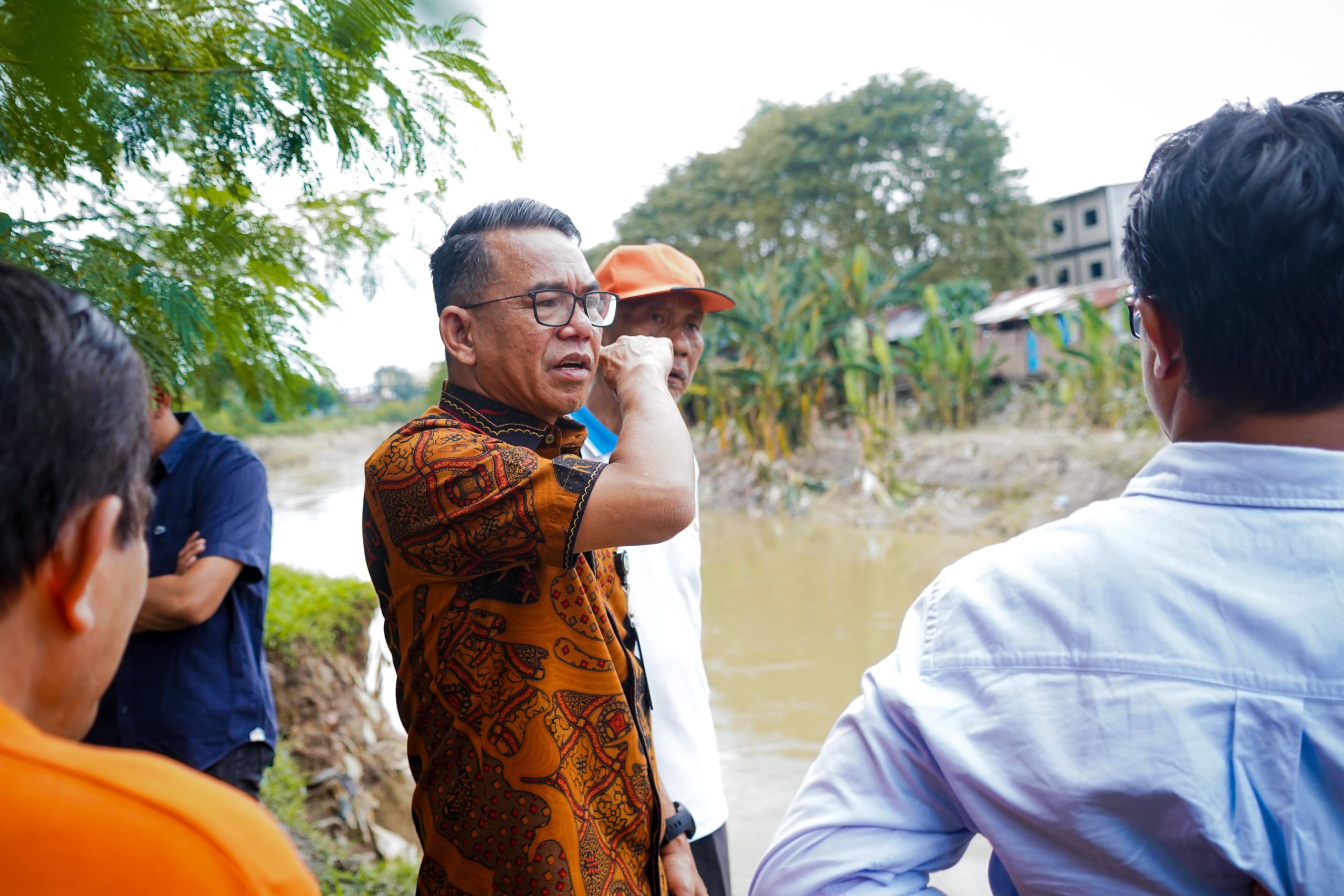 Zakiyuddin Harahap Minta Segera Dibangun Bronjong Pinggiran Sungai Deli