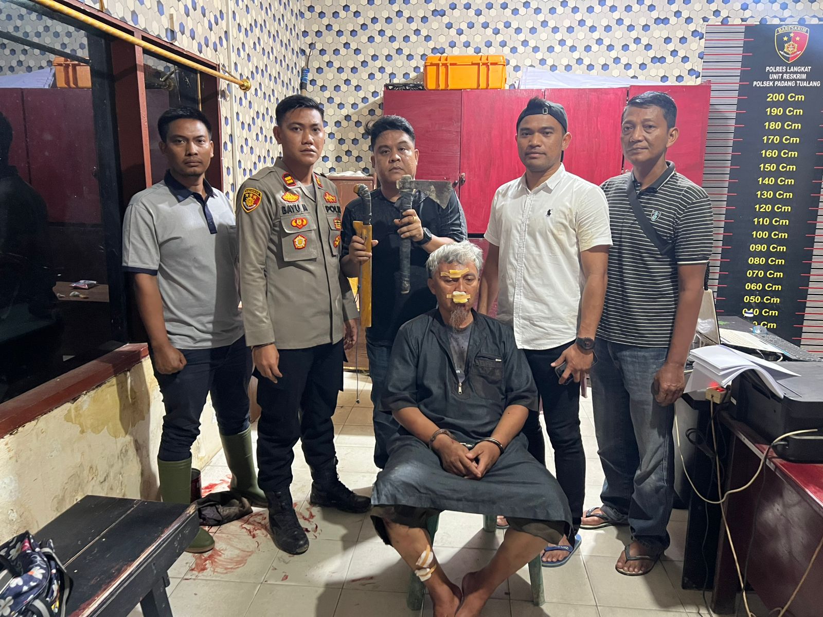 Pria Tewas Bersimbah Darah Dibacok Mantan Abang Ipar di Langkat, Dipicu Pembagian Harta