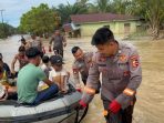 Banjir Kembali Dilanda Tapsel, Polda Sumut Alihkan Tugas Unit Polsatwa K-9 untuk Evakuasi Warga-01-04_12-07-00_3136 Banjir Kembali Dilanda Tapsel, Polda Sumut Alihkan Tugas Unit Polsatwa K-9 untuk Evakuasi Warga