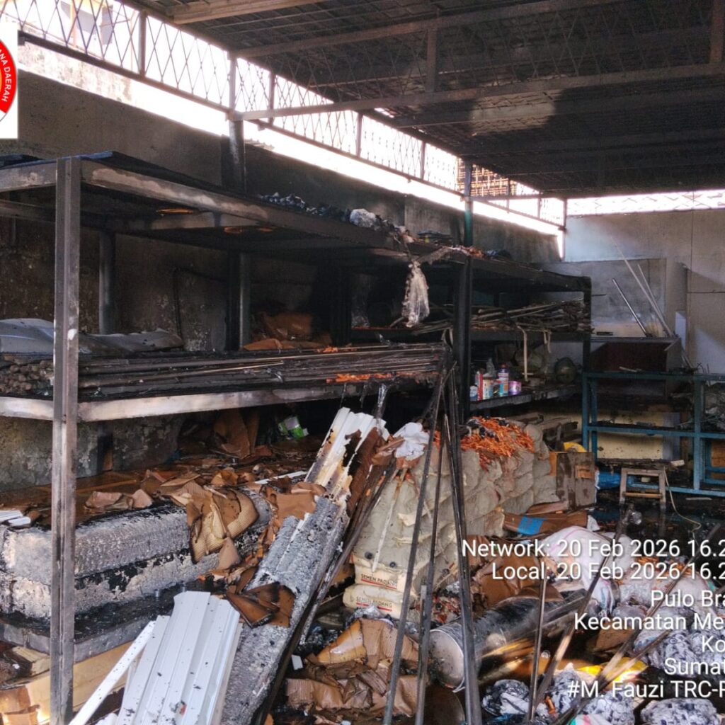 Gudang Tiner di Pulo Brayan Terbakar, Tak Korban Jiwa