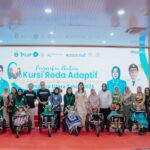 Kahiyang Ayu Serahkan 135 Kursi Roda Adaptif bagi Anak Penyandang Cerebral Palsy 