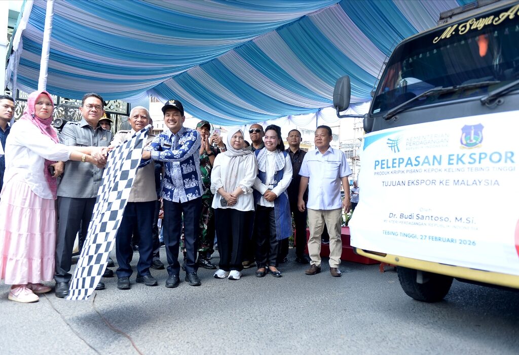 Mendag dan Wagub Sumut Lepas Ekspor 9 Ton Pisang Kepok Keling ke Malaysia