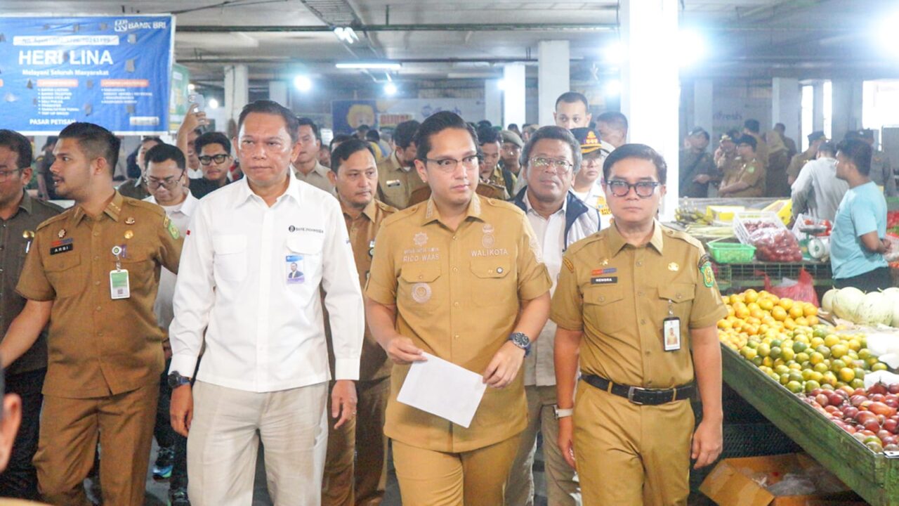 Pantau Pasar Jelang Idul Fitri, Wali Kota Medan: Masyarakat Tidak Perlu Khawatir, Pastikan Stok Aman dan Harga Stabil