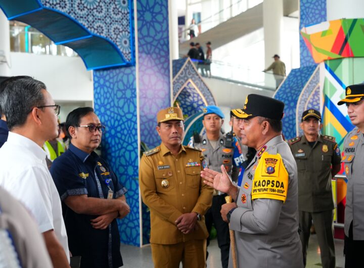 Jelang Mudik Lebaran, Kapolda Sumut Tinjau Bandara Kualanamu dan Pastikan Keamanan dan Kenyamanan Penumpang