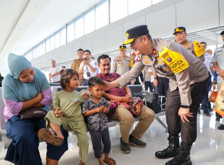 Wakapolda Sumut Tinjau Stasiun KA Medan, Pastikan Pelayanan Mudik Lebaran Berjalan Optimal