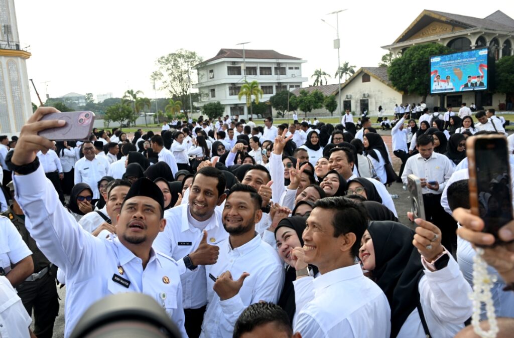 Kabar Gembira, Gubernur Sumut Beri THR Guru PPPK Paruh Waktu dan Guru Tidak Tetap