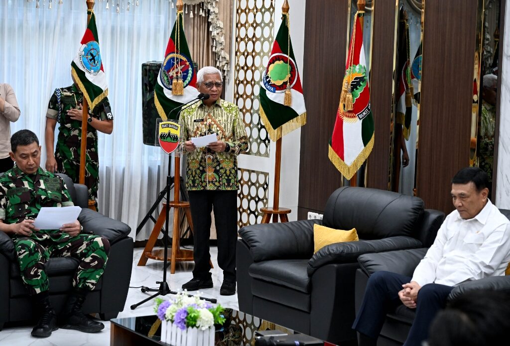 Wagub Sumut Tegaskan Komitmen Jaga Stabilitas Daerah di Hadapan Menko Polkam