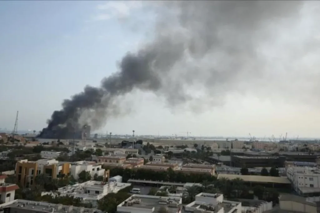 Iran serang 6 pangkalan militer AS di kawasan Teluk