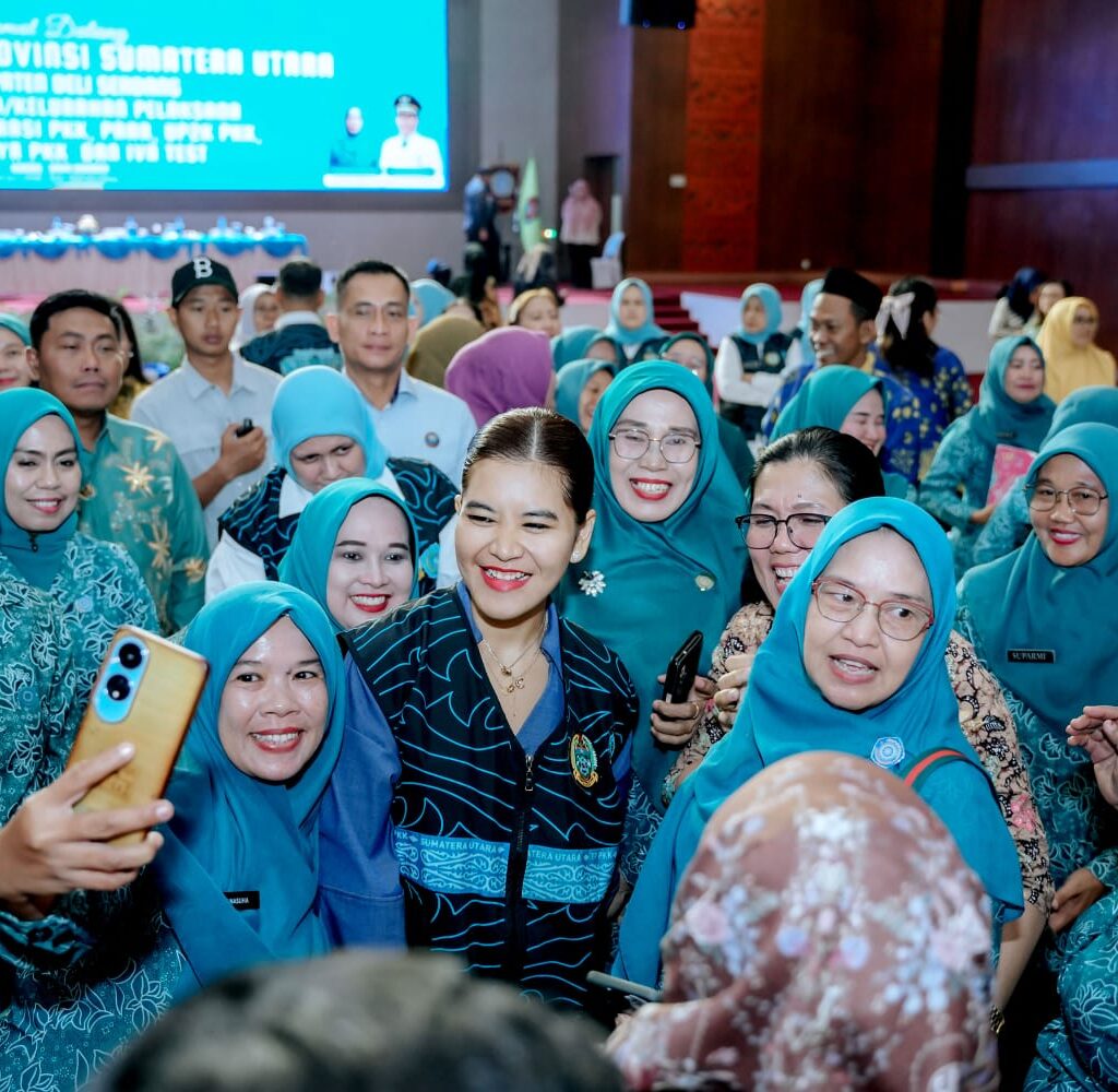 Kahiyang Ayu Dorong Kader PKK Kembangkan Produk Turunan Berbasis Potensi Lokal