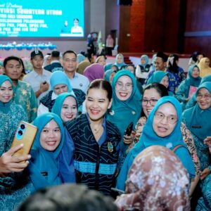 Kahiyang Ayu Dorong Kader PKK Kembangkan Produk Turunan Berbasis Potensi Lokal