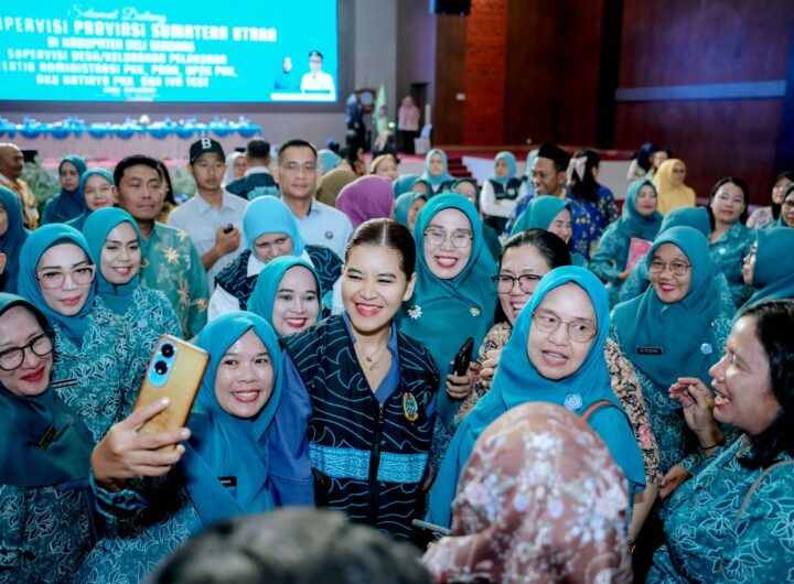 Kahiyang Ayu Dorong Kader PKK Kembangkan Produk Turunan Berbasis Potensi Lokal