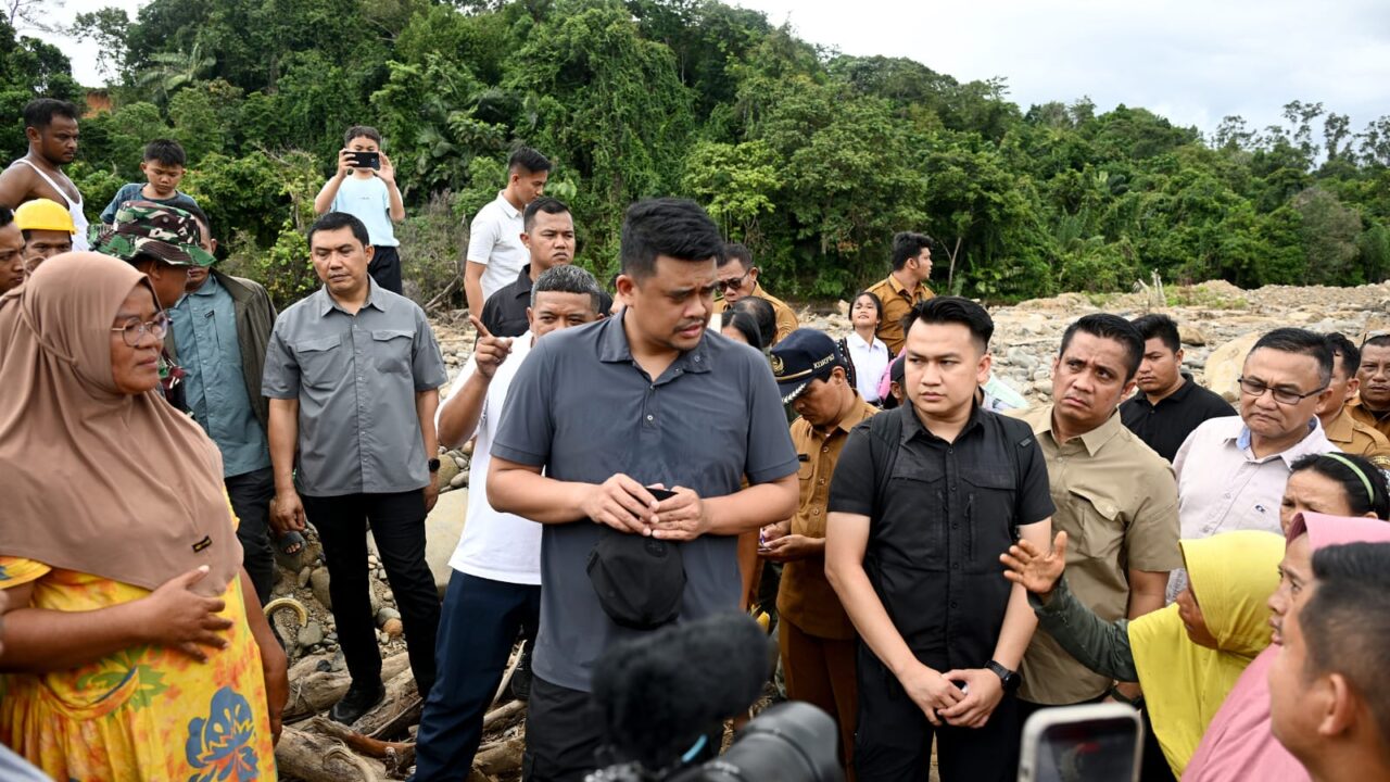 Respons Cepat Bobby Nasution, Pastikan Bantuan Pascabencana Tepat Sasaran dan Tekankan Validitas Data di Tapteng