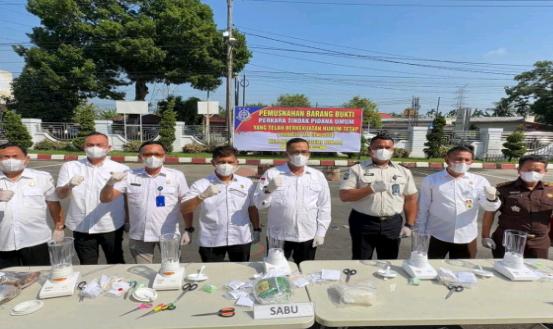 Kejari Binjai Musnahkan Barang Bukti 41 Perkara, Didominasi Kasus Narkotika