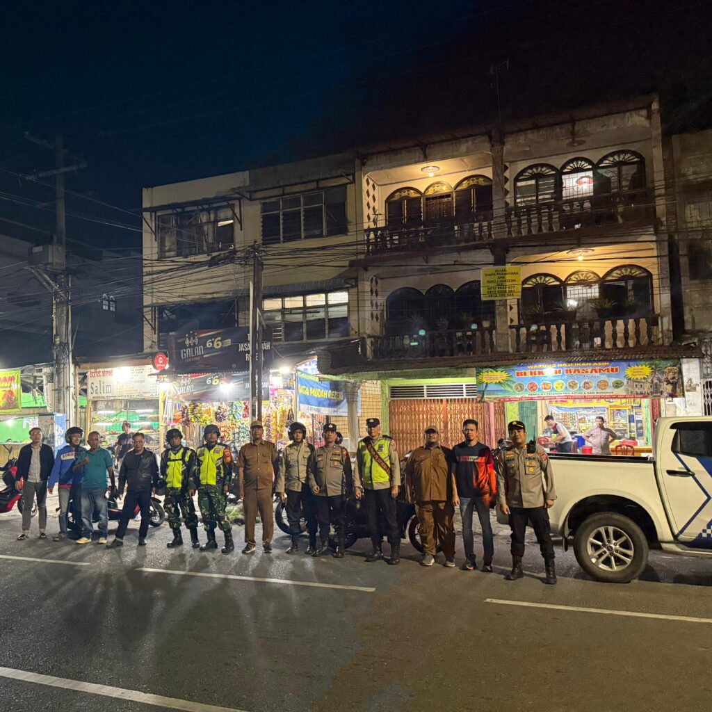 Patroli 3 Pilar Polsek Medan Area Sambangi 9 Titik Rawan