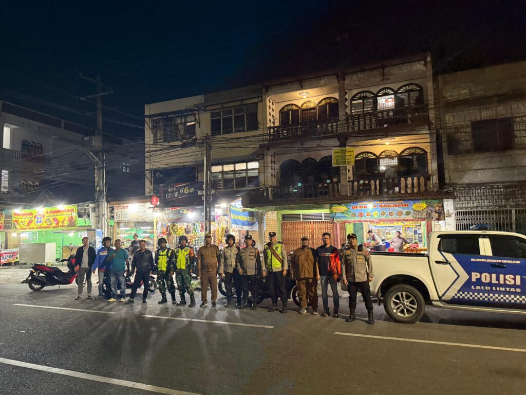 Patroli 3 Pilar Polsek Medan Area Sambangi 9 Titik Rawan
