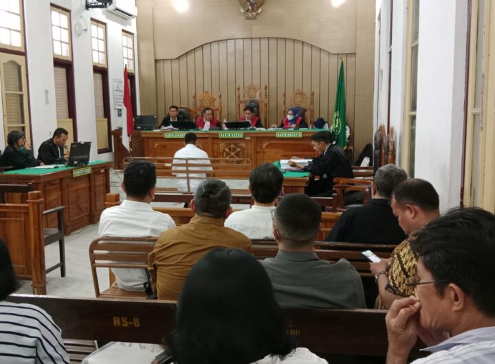 terdakwa Luthfi Putra Lesmana, selaku Pelaksana Madya di Bank Sumut KCP Krakatau