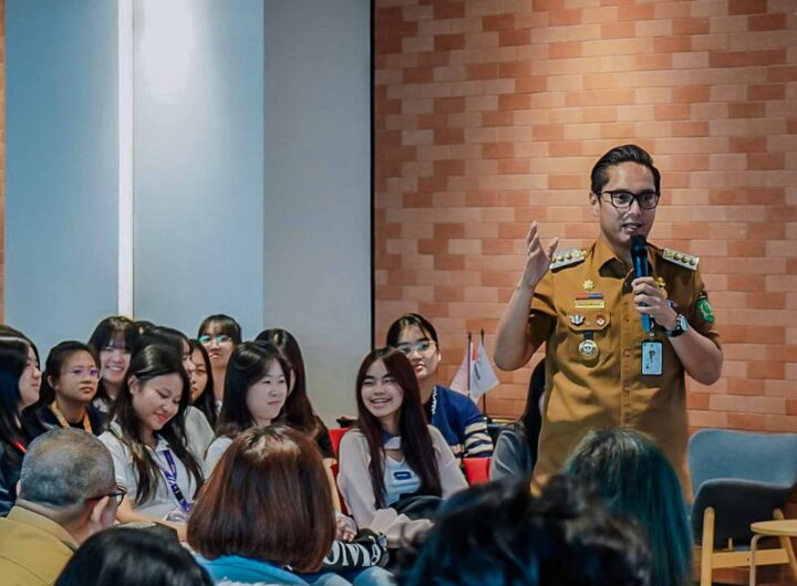 Wali Kota Medan Ajak Mahasiswa Bangun Pola Pikir Wirausaha di Studium Generale Binus