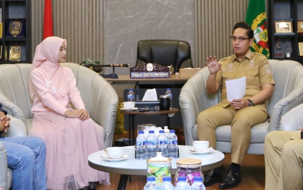 Wali Kota Medan Dukung Rifani Lubis di Grand Final Miss Hijab Sumut 2026