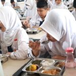 Survei Poltracking: Program MBG Dongkrak Kepuasan Publik dan Ekonomi Warga