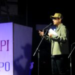 Di Taman Budaya, Rico Waas Rayakan Sastra Lewat Musikalisasi Puisi Kopi dan Kepo