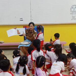 Kelurahan Pandau Hulu 1 Gencarkan Program Dongeng Keliling, Tingkatkan Minat Baca Anak