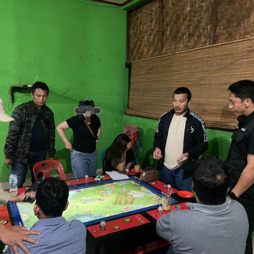Polres Karo Gerebek Judi Tembak Ikan di Tigabinanga, Dua Perempuan Diamankan