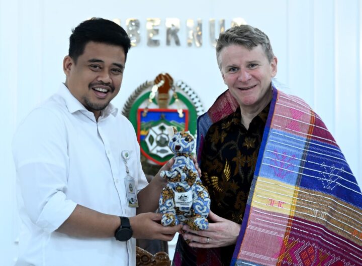 Terima Dubes Australia, Bobby Nasution Harapkan Kerjasama dengan Sumut Semakin Luas