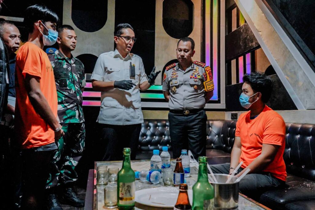 Phantom KTV Disegel, Rico Waas: Tempat Hiburan Terlibat Narkoba Tak Bisa Ditoleransi