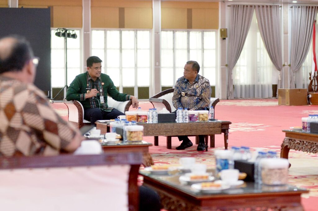 Bobby Nasution Siapkan Solusi Akhiri Retribusi Bermasalah di Wisata Air Panas Karo, Dorong Destinasi Naik Kelas