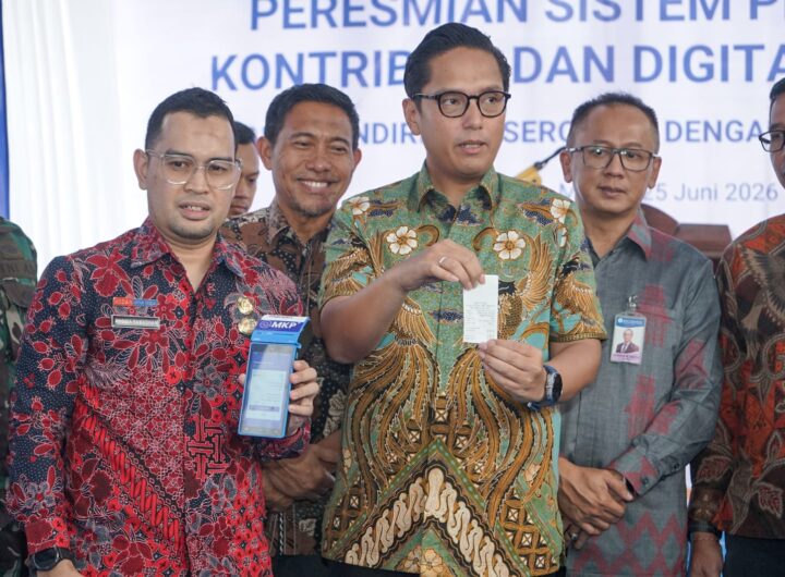 Rico Waas Luncurkan Digitalisasi Pasar dan Sistem Pembayaran Nontunai di Pasar Petisah