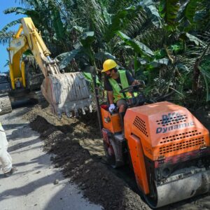 Puluhan Tahun Rusak, Jalan Aek Nabara–Tanjung Elang Mulai Diperbaiki Pemprov Sumut
