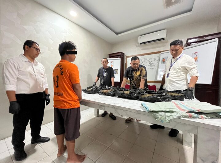 9,4 Kg Ganja Gagal Beredar di Medan