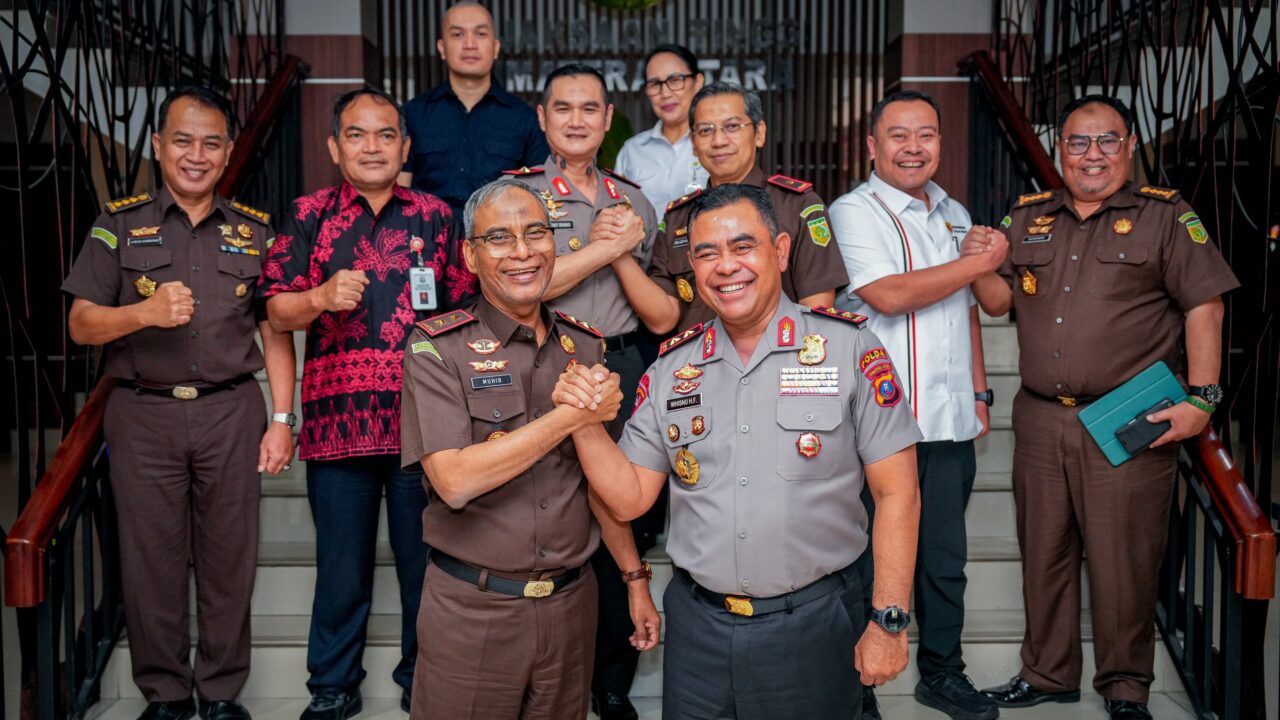 Perkuat Sinergi Penegakan Hukum, Kapolda Sumut Silaturahmi ke Kejati