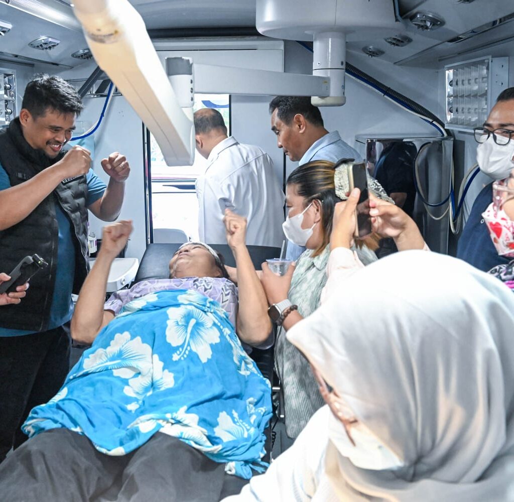 Temukan Pasien Tumor Ganas di Nisel, Bobby Nasution Perintahkan Penanganan dan Operasi di Medan