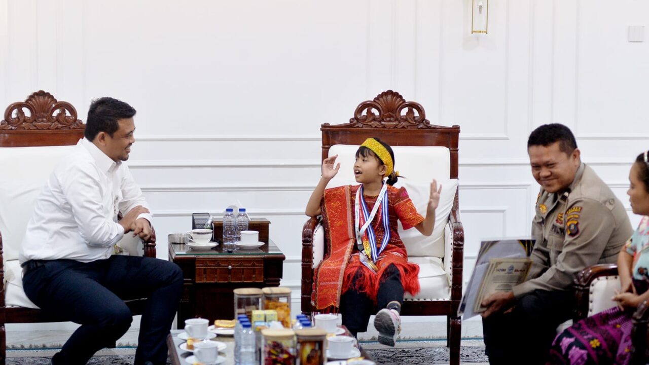 Caroline Nababan Siswi SD Peraih Emas Olimpiade Asia, Ini Hadiah dari Gubernur Sumut