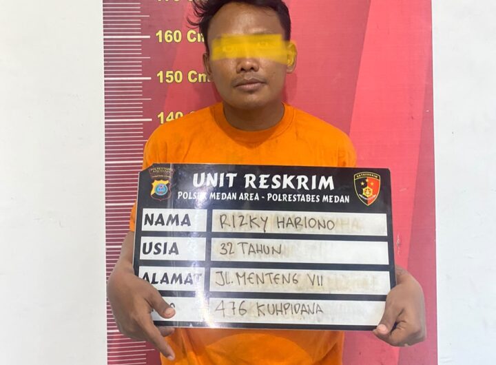 Polisi Tangkap Sekuriti Rampas HP Wanita Lansia saat Duduk di Kursi Roda