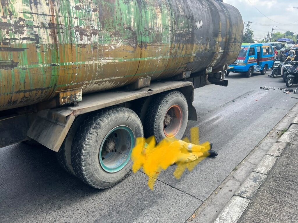 Pengemudi Ojol Tewas Terlindas Truk Tangki di Jalan SM Raja