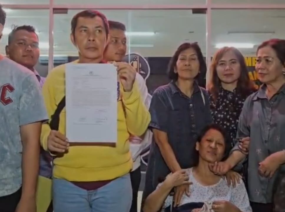 Keluarga Alm. Winda Lorenza Gowasa Resmi Lapor ke Polda Sumut Terkait Dugaan Pembunuhan