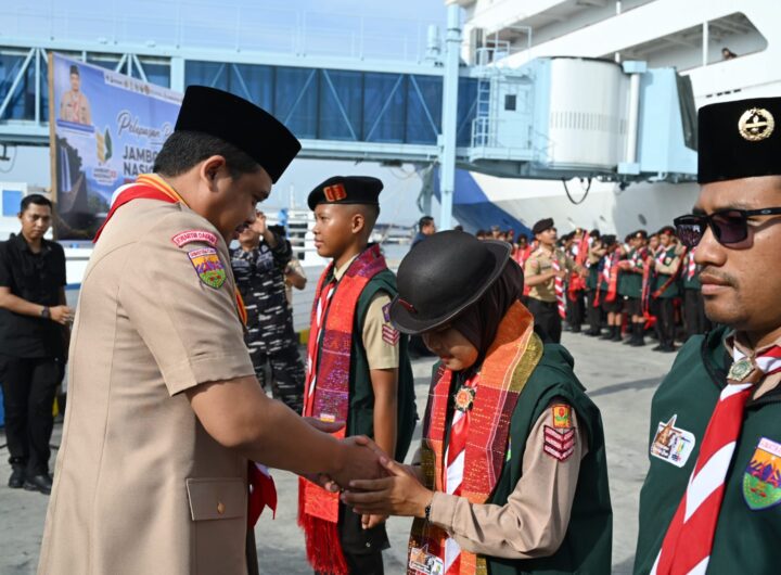 Bobby Nasution Lepas 1.179 Pramuka Sumut ke Jamnas XII, Pesan Jaga Nama Baik Daerah