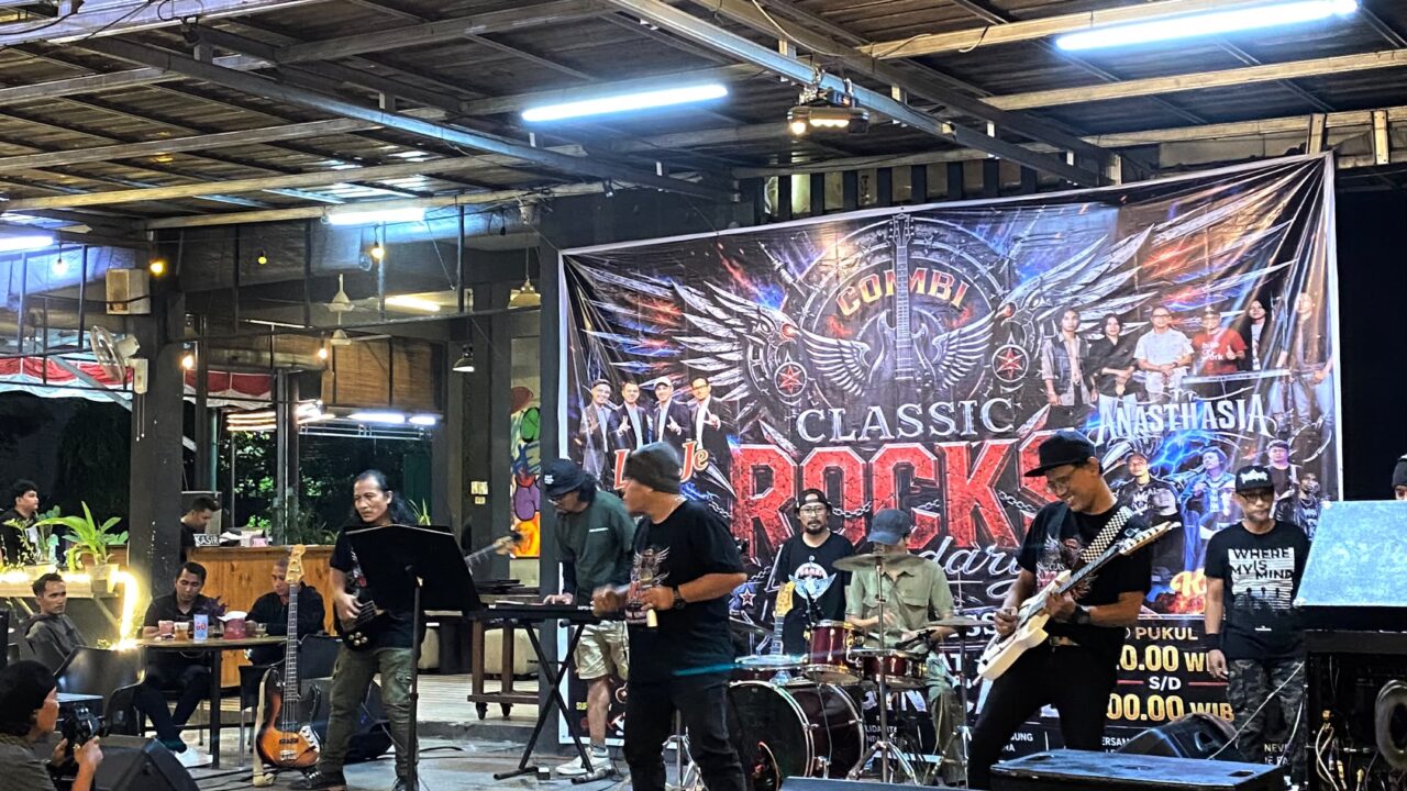 Bukan Sekedar Manggung, Rudi Property Bangkitkan Lagi Denyut Musik Binjai Dari Cafe Ke Cafe
