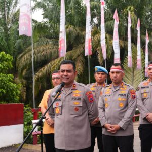 Kapolda Sumut Resmikan Jembatan Merah Putih di Kutalimbaru