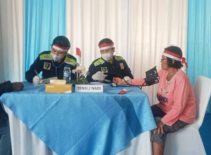 Polda Sumut Berikan Fasilitas Kesehatan kepada Warga Samosir
