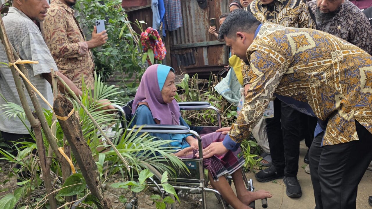 Bobby Nasution Bangun Kembali Rumah Korban Puting Beliung di Medan Johor
