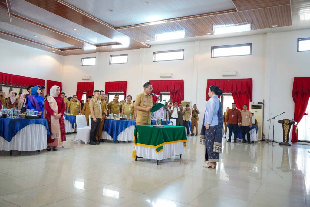 Airin Rico Waas Dilantik Jadi Bunda PAUD Medan, Rico Waas Tekankan Penguatan Karakter Anak