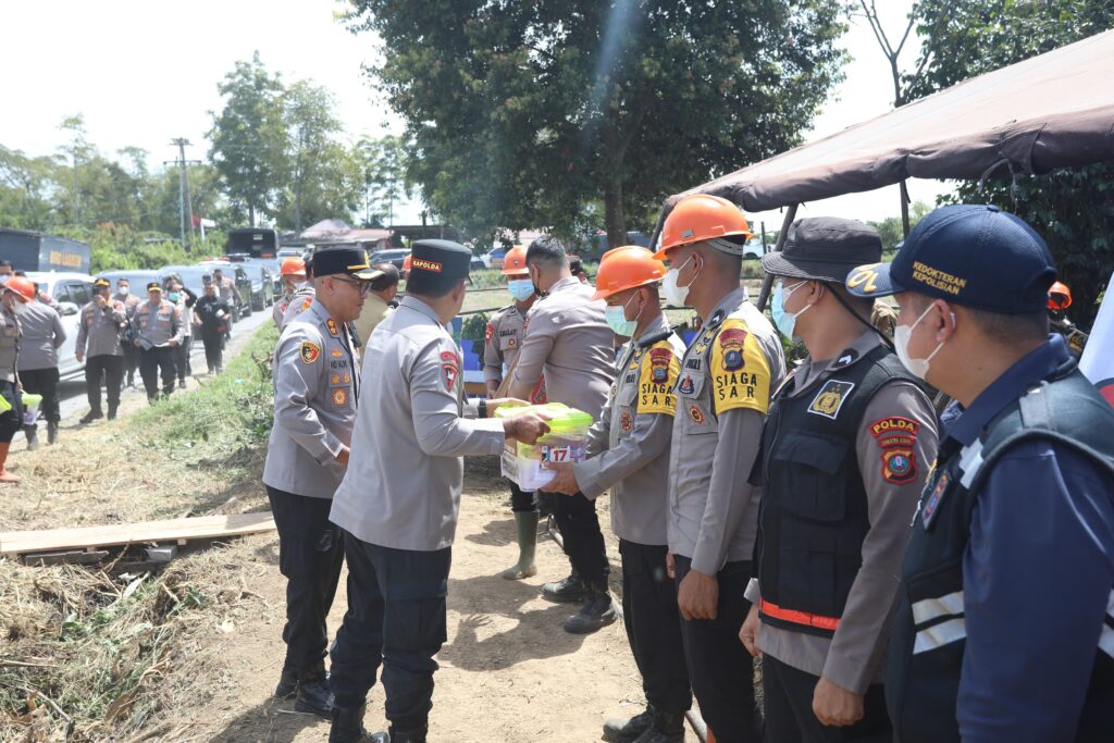 Pascaerupsi Sinabung, Kapolda Sumut Pastikan Personel Siaga di Posko Bencana