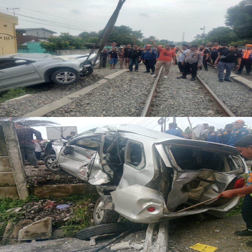Mobil Avanza Tertabrak KA Sri Lelawangsa di Perlintasan Binjai, Dua Orang Luka