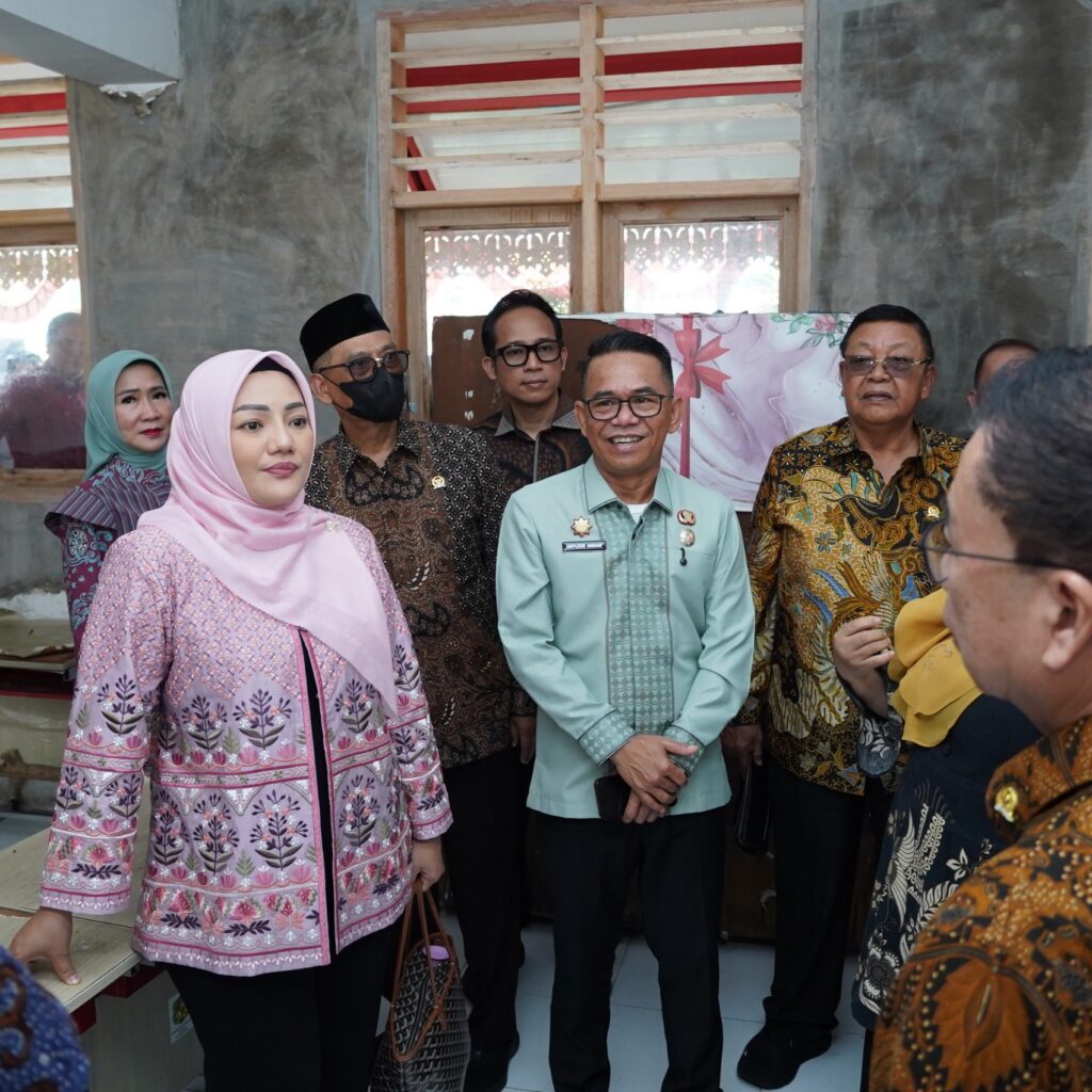 Komisi X DPR RI Tinjau Sekolah Terdampak Banjir, Zakiyuddin: Pemko Medan Pastikan Pendidikan Tetap Berjalan