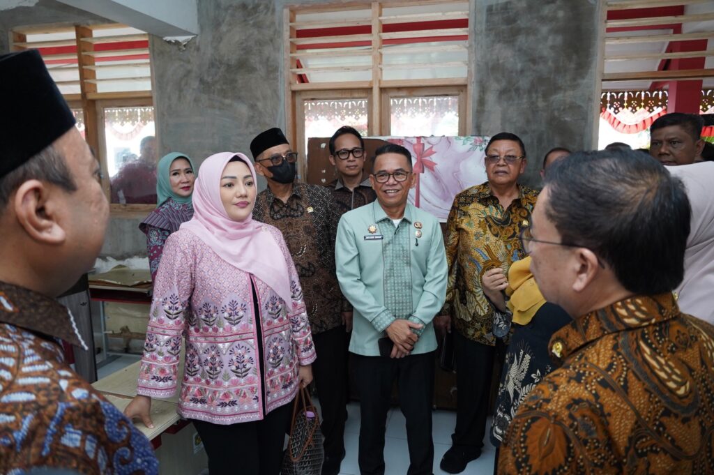 Komisi X DPR RI Tinjau Sekolah Terdampak Banjir, Zakiyuddin: Pemko Medan Pastikan Pendidikan Tetap Berjalan